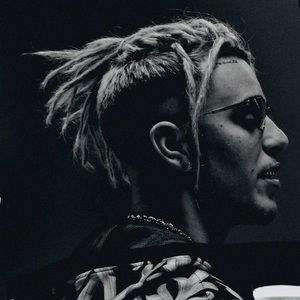 Meet your Posher, Logan